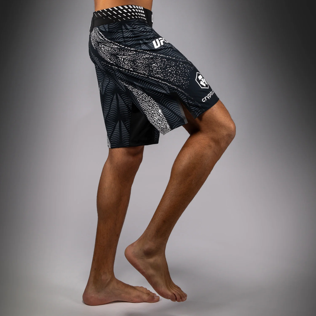 Шорты UFC Zenith by Venum Authentic Fight Night Black Long Шорты UFC Zenith by Venum Authentic Fight Night Black Long