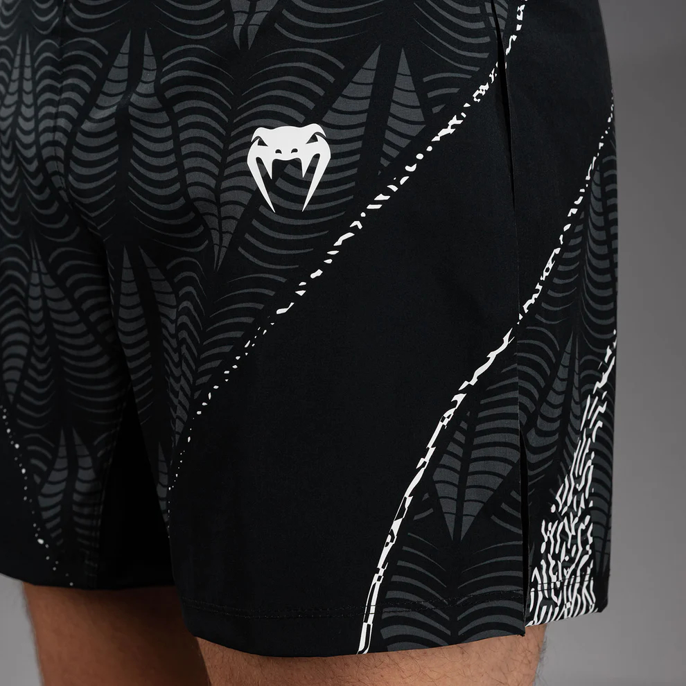 Шорты UFC Zenith by Venum Authentic Fight Night Black Шорты UFC Zenith by Venum Authentic Fight Night Black