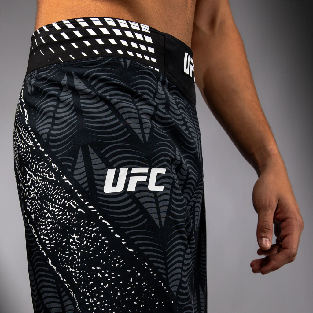 Шорты UFC Zenith by Venum Authentic Fight Night Black Long Шорты UFC Zenith by Venum Authentic Fight Night Black Long