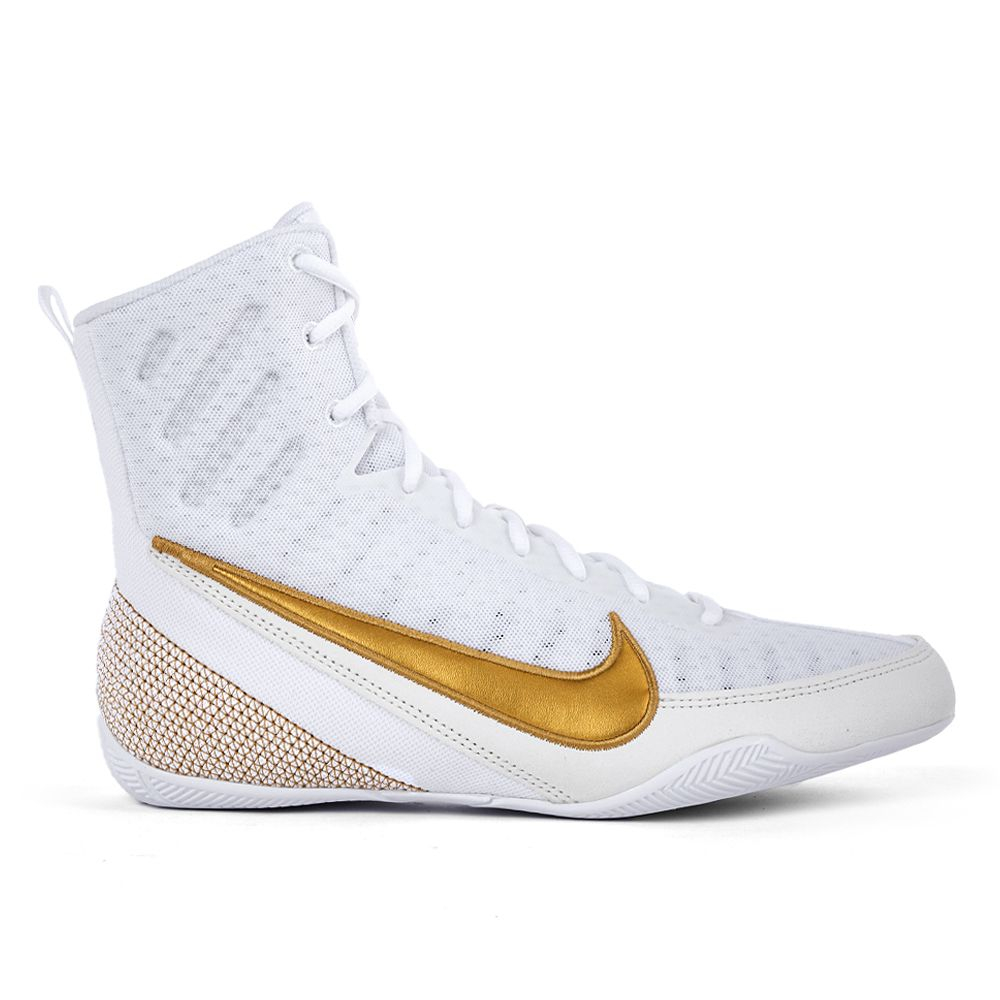 Боксёрки Nike Machomai 3.0, бело-золотые Боксёрки Nike Machomai 3.0, бело-золотые