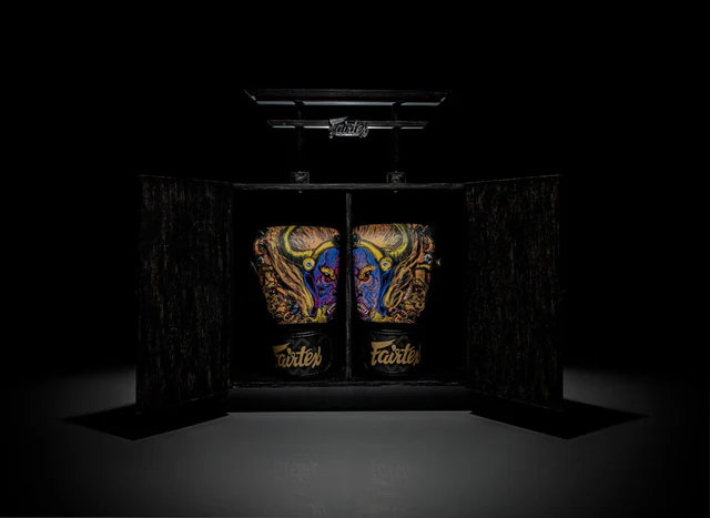Боксерские перчатки Fairtex YAMANTAKA Premium – Limited Edition